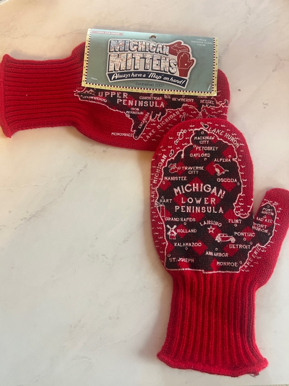 The Original Michigan Mittens Hunters Plaid